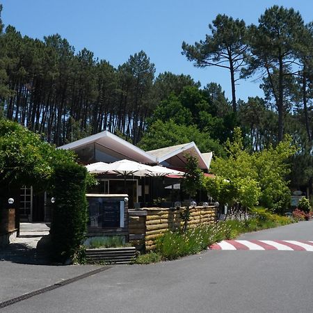 Village Vacances Les Chenes De Léon Eksteriør billede